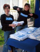 Läyliäinen T-paita oli viime vuoden Kesäriehan hittituote, jonka maine on kiirinyt jo kauemmaksikin  